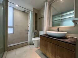 The Lakeshore (D22), Condominium #611408391